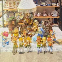 مجسمه قدیمی و مجسمه های جدید