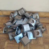 کلید پریز دو عدد چراغ چشمی ۲ عدد چراغ معمولی