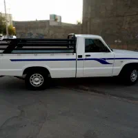 وانت مزدا  کارا ۲۰۰۰