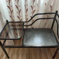 میز تلفن آهنی