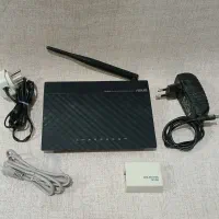 مودم وای فای دار چهار پورت با همه لوازم جانبی