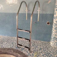نردبان استخر پله حفاظ استخر دستگیره