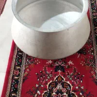 ظرف معدنی (رویی)