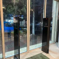 گیت فروشگاه پوشاک به همراه تگ ،|فروشگاه و مغازه|گرگان, |دیوار