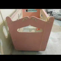تخت کودک چرخ دار|تخت و سرویس خواب|اصفهان, قلعه طبره|دیوار
