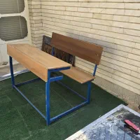 نیمکت مدرسه