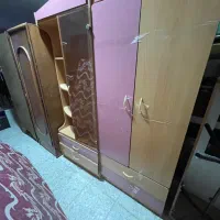 مقداری اثاثیه منزل|مبلمان خانگی و میز عسلی|پیر بکران, |دیوار