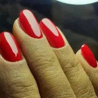 خدمات ناخن و زیبایی