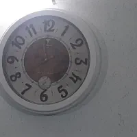 تابلو و ساعت در حد نو ساعت کارتن هم داره|ساعت دیواری و تزئینی|اراک, |دیوار