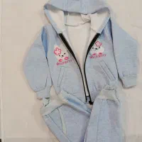 سو یشرت وشلواربچگانه نو داخل کرک