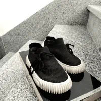 یک جفت پوتین چرم استفاده نشد و یک جفت کفش کتونی|کیف، کفش، کمربند|کوهدشت, |دیوار