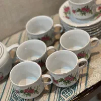 فنجون گل سرخی و قوری برقی ژاپنی و استکان|ظروف سرو و پذیرایی|تهران, امامت|دیوار