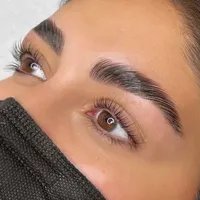 آموزش لیفت مژه و ابرو مخصوص دانش اموزان