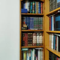 قفس کتاب علمایی|کتابخانه، شلف، قفسه‌های دیواری|قم, زنبیل آباد|دیوار
