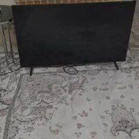 تلویزیون تی سی ال سالم تمیز