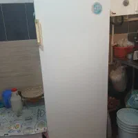 یخچال آزمایش