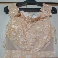 لباس مجلسی|لباس|قدس, شهرقدس|دیوار