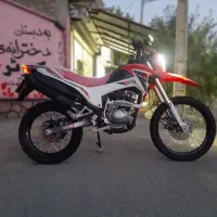 یک دستگاه موتور سیکلت سی آر اف|موتورسیکلت|اشنویه, |دیوار