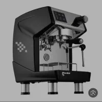 دستگاه قهوه با تجهیزات