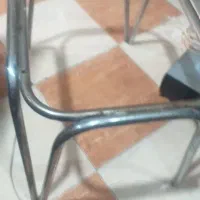 ۶۰عددصندلی و۱۰عددمیز عسلی|میز و صندلی غذاخوری|پرند, فاز ۰|دیوار