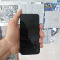 آیفون ۱۳ در حد