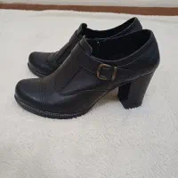 کفش چرم