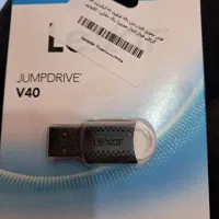 فلش ۳۲ گیگ لکسار