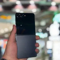 Z flip 7 512/زد فلیپ ۷