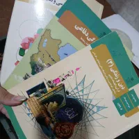 کتابای عمومی سال دهم و یازدهم و دوازدهمفنی حرفه ای|کتاب و مجله آموزشی|مشهد, کوشش|دیوار