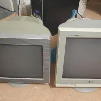 ۲ عدد مانیتور قدیمی سالم