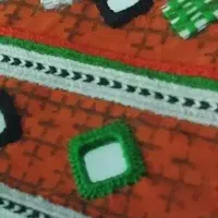 آینه دوخته میشود