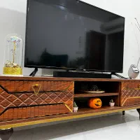 میز تلویزیون و کنسول به همراه آینه