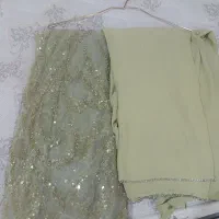 یک دست شوره و کراس وشال|لباس|اشنویه, |دیوار