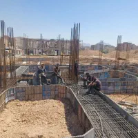 قالب بندی و ارماتور بندی پیمان کاری ساختمان