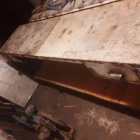 دوعدد میزکار اهنی