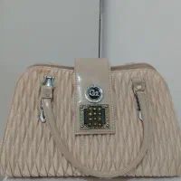 کیف|کیف، کفش، کمربند|طبس, |دیوار