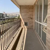 110-متر-گلستان-های-پایین-بازسازی-شده-روبه-نما