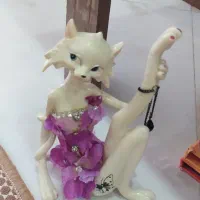 مجسمه چینی گربه اشرافی قیمت چت دیوار