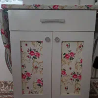 میز اتو و چرخ خیاطی