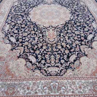 یک تخته فرش ۹ متری ۷۰۰ شانه آکرلیک