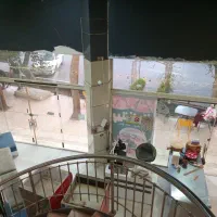 مغازه-95-متری-با-بالکن-60-متری