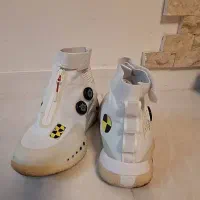 کفش و کتونی زنانه و مردانه