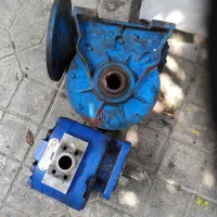 پمپ هیدرولیک دنده ای وگیربکس بالابر صنعتی۱۱۰