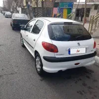 پژو ۲۰۶ مدل ۹۸|خودرو سواری و وانت|قرچک, زیبا شهر|دیوار
