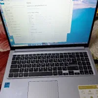 فروش لپ تاپ،به همراه کیف و موس ،دارای گارانتی