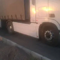 کشنده اتامان اخر۴۰۲ همراه کانتین ماموت۸۳بسار تمیز|خودرو سنگین|شیراز, شهرک گلستان|دیوار