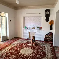 ۷۵ متر تک خوابه، مختاری شرقی تختی قائم
