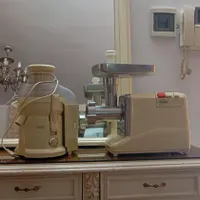 چرخ گوشت با آب میوه گیری سالم با کنسول اینه|خردکن، آسیاب، غذاساز|تهران, ده‌ونک|دیوار