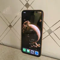 Iphone xs در حد نو