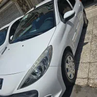 پژو ۲۰۷ فرمان برقی